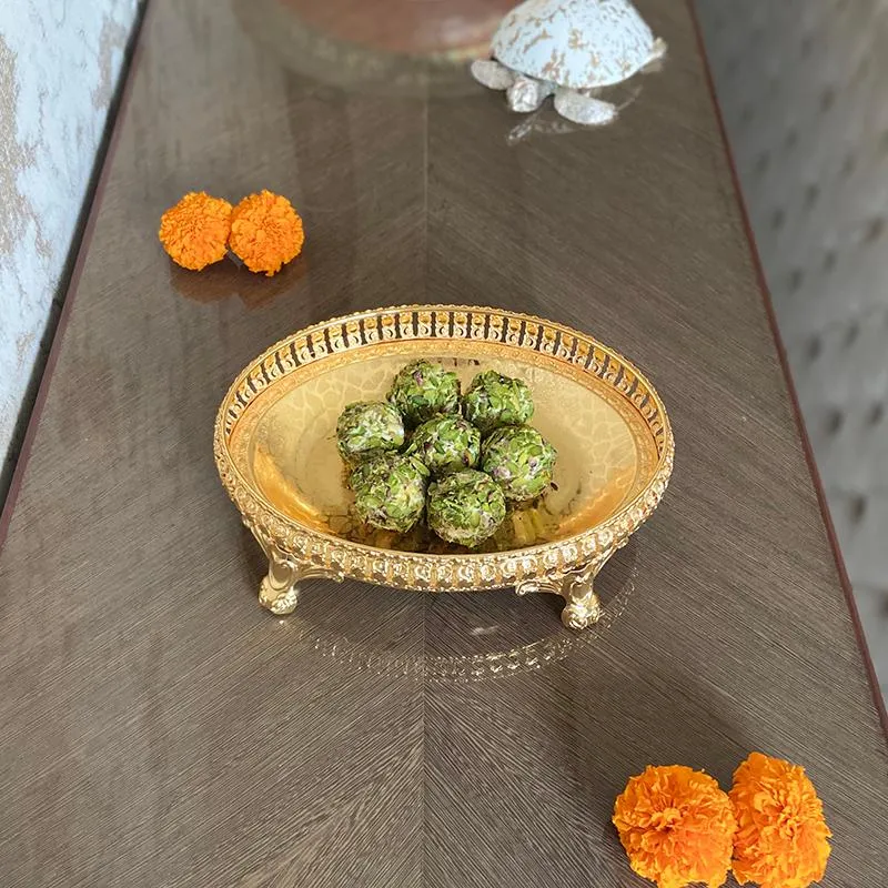 Oval Shape Golden Platter